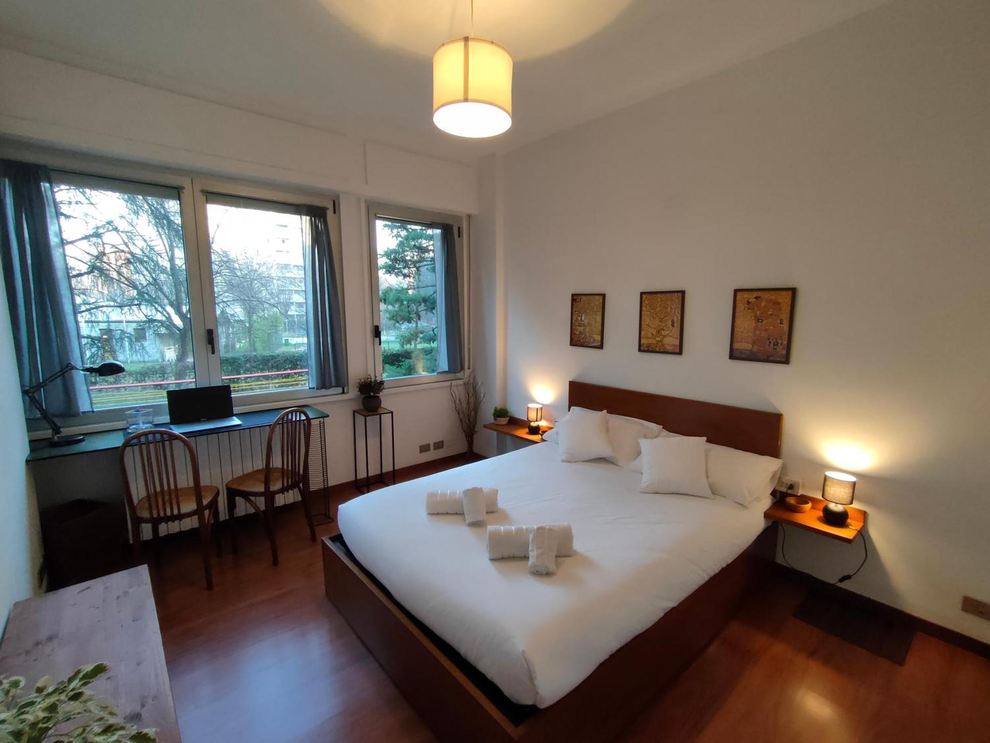 Milano San Siro-Rho Fiera-Parking&Security "Metro 200M" Apartment Luaran gambar
